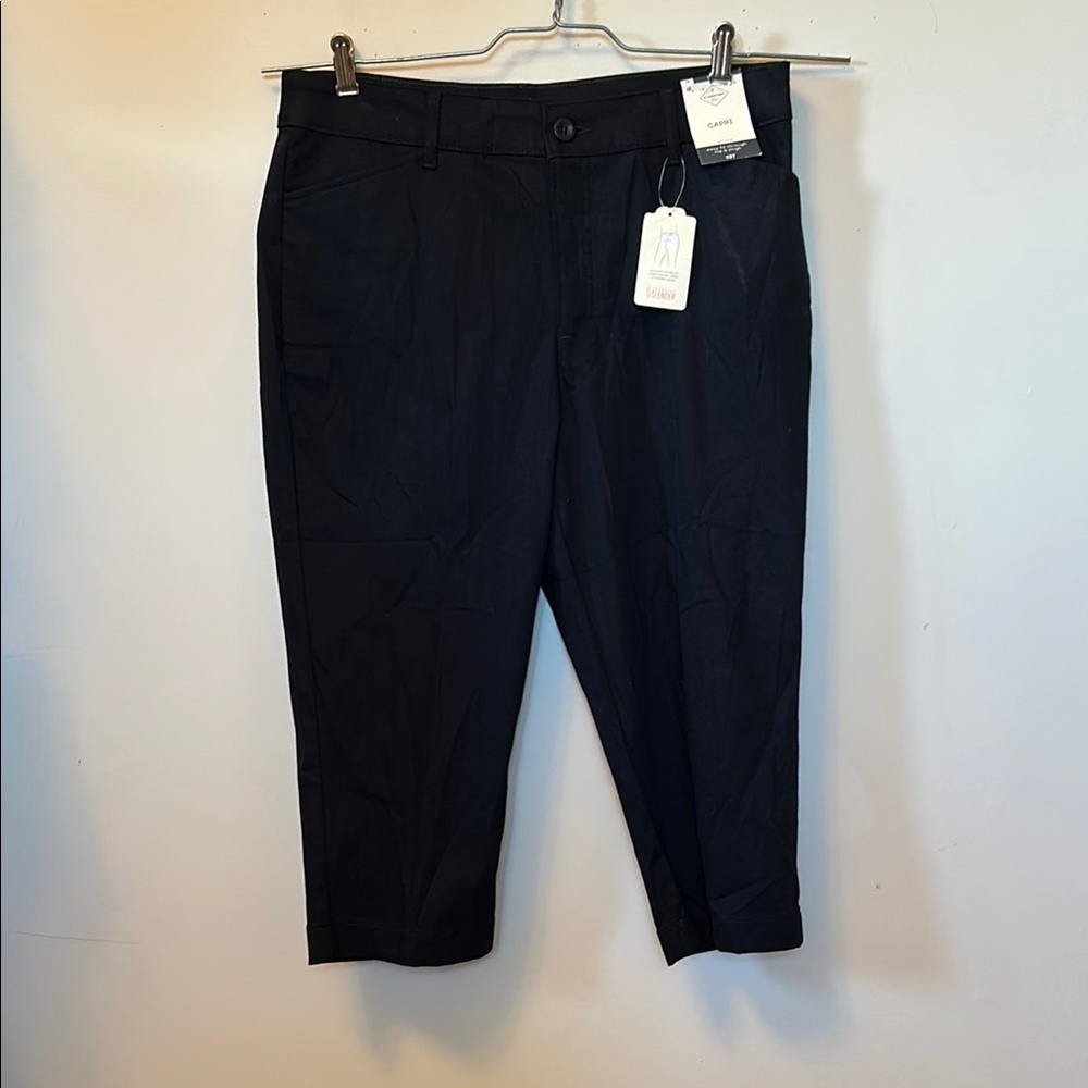 St Johns Bay black denim capris size 12  new with tags 98% cotton/ 2% spandex